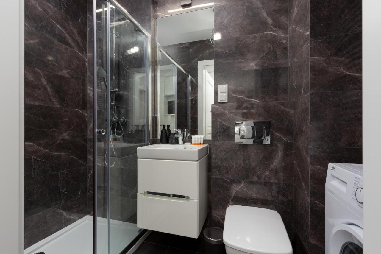 Elegancki Apartment Z Parkingiem By Noclegi Renters Варшава Екстер'єр фото
